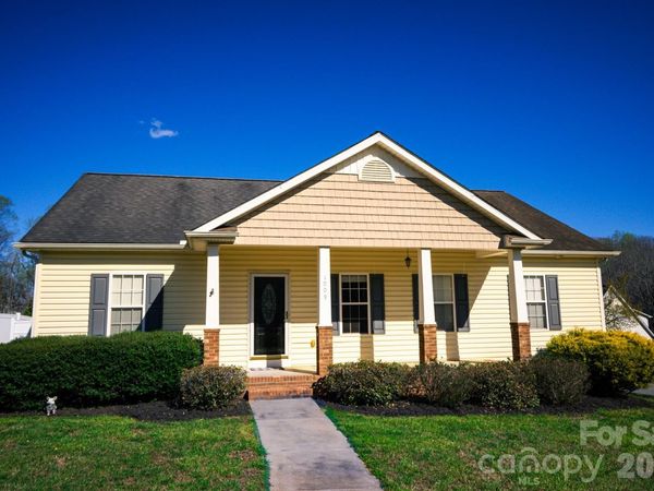 1009 Preston Drive , Lowell, NC 28098