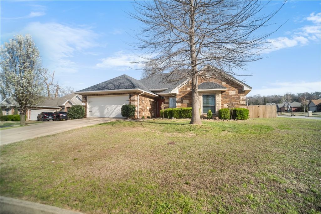 2414 Aubrie Circle, Van Buren, AR 72956 Main Photo