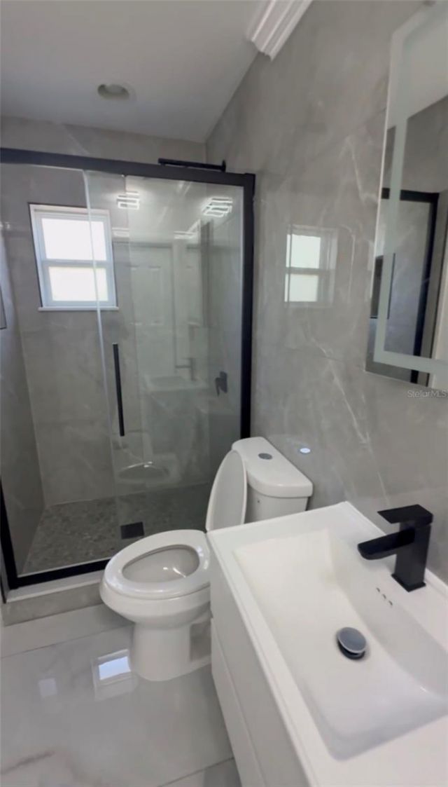 1766 Maryland Avenue Ne, Saint Petersburg, FL 33703 Photo