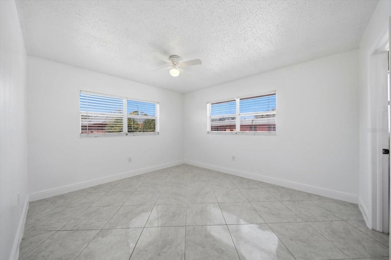 262 SW Monroe Circle N, Unit 4201, Saint Petersburg, FL 33703 Photo