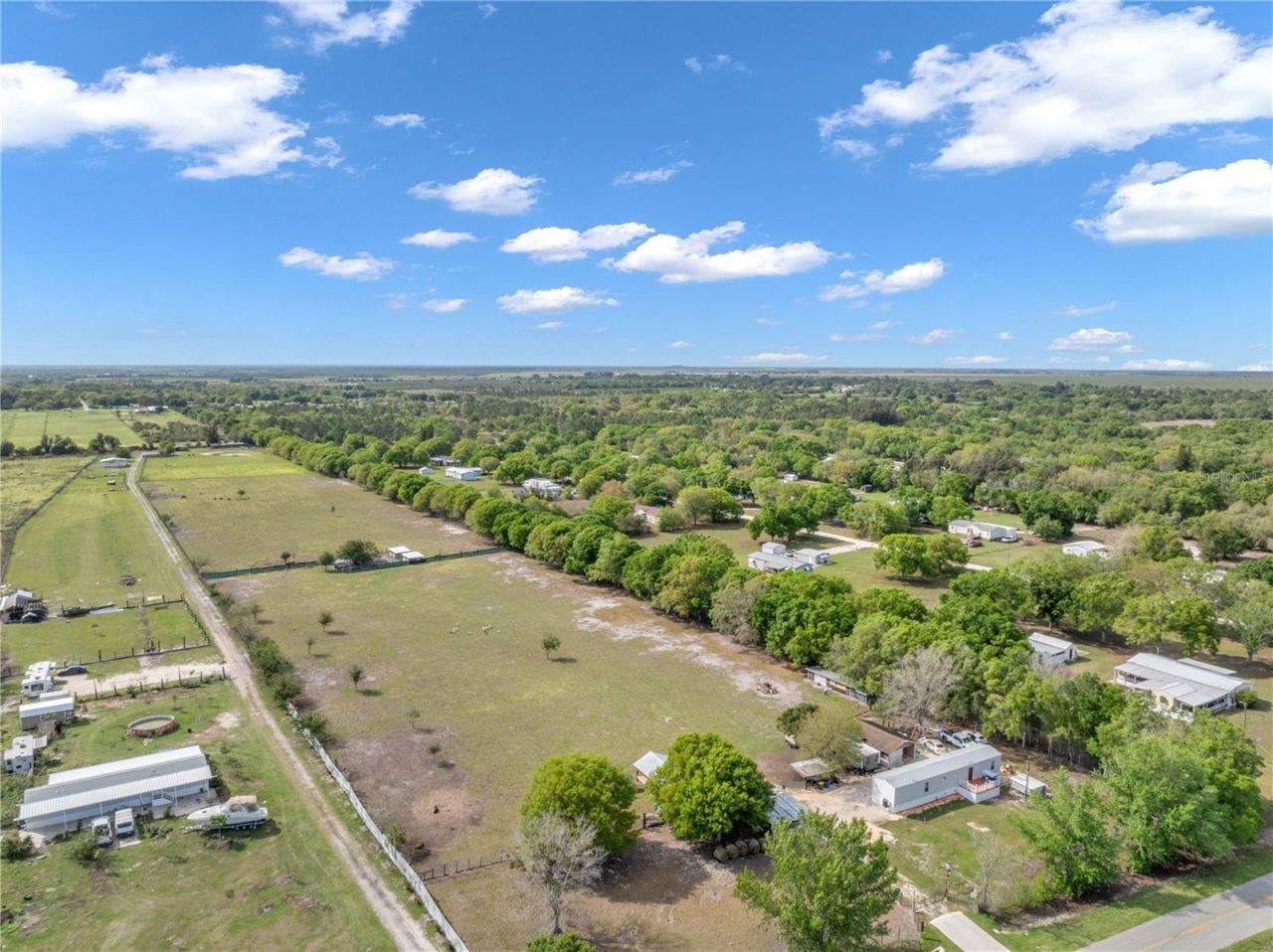 1333 Bluff Hammock Road , Lorida, FL 33857 Photo