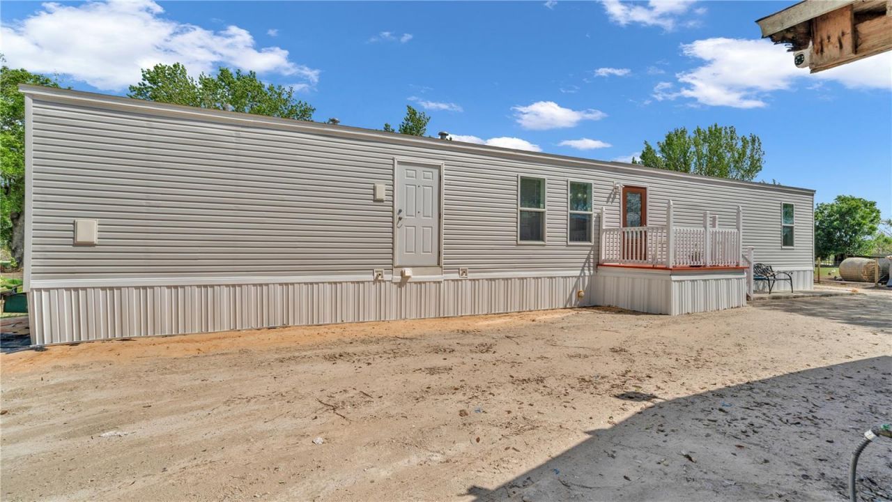 1333 Bluff Hammock Road , Lorida, FL 33857 Photo