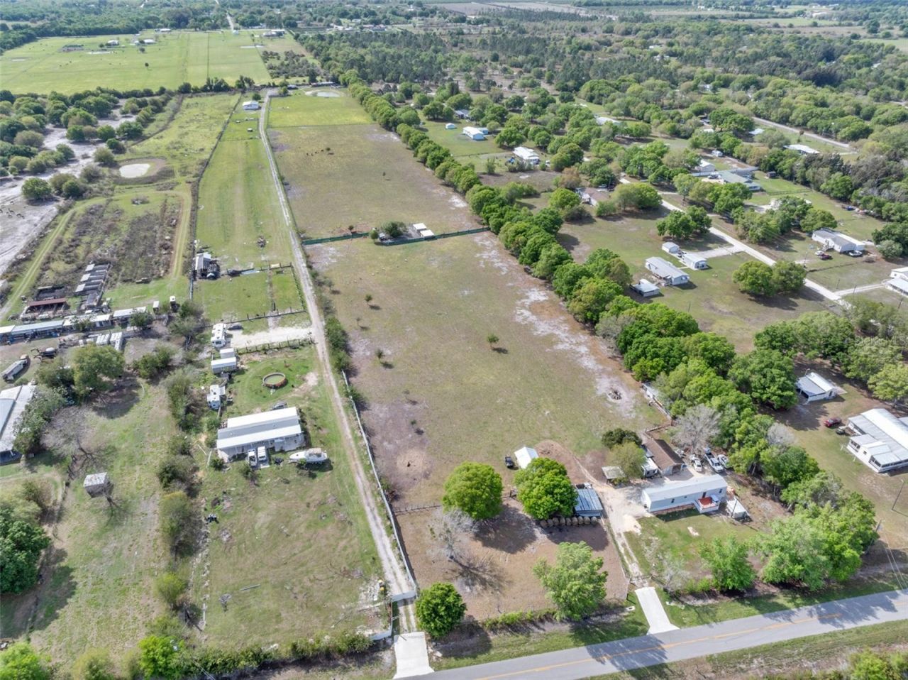 1333 Bluff Hammock Road , Lorida, FL 33857 Photo