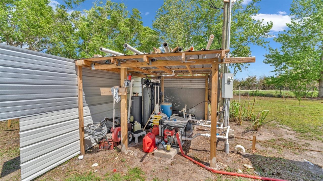 1333 Bluff Hammock Road , Lorida, FL 33857 Photo