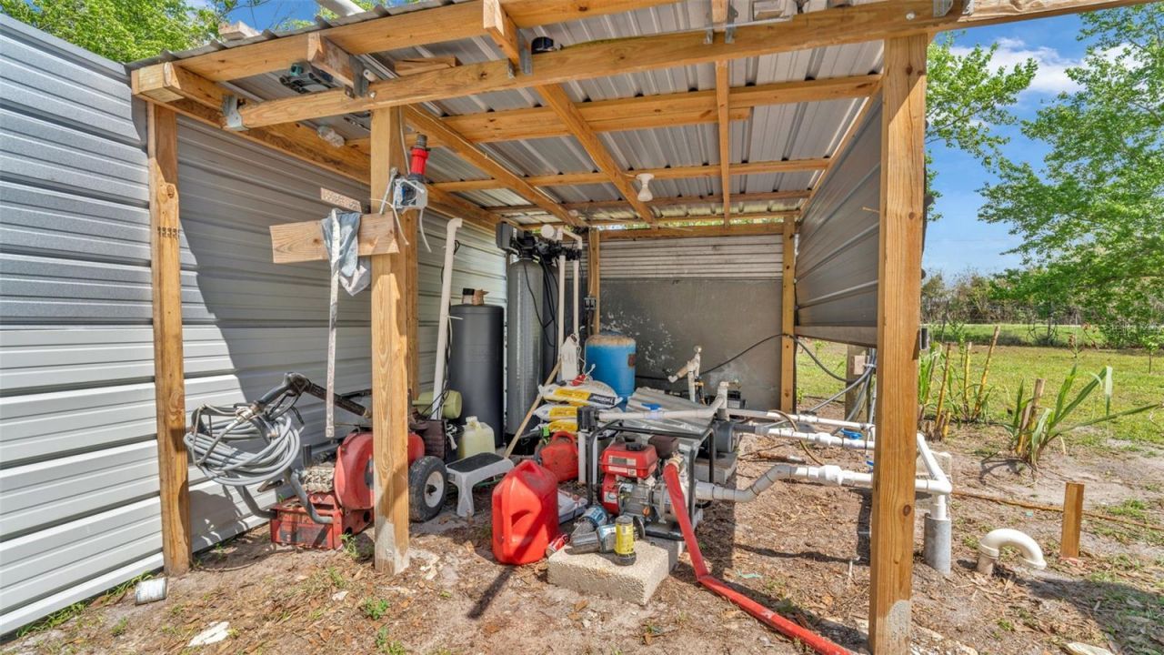 1333 Bluff Hammock Road , Lorida, FL 33857 Photo