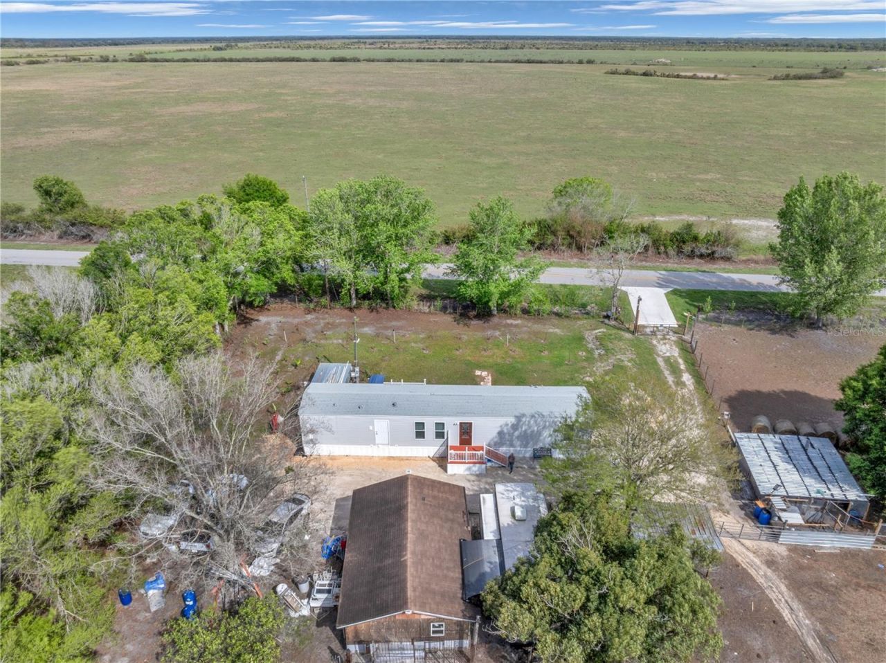 1333 Bluff Hammock Road , Lorida, FL 33857 Photo