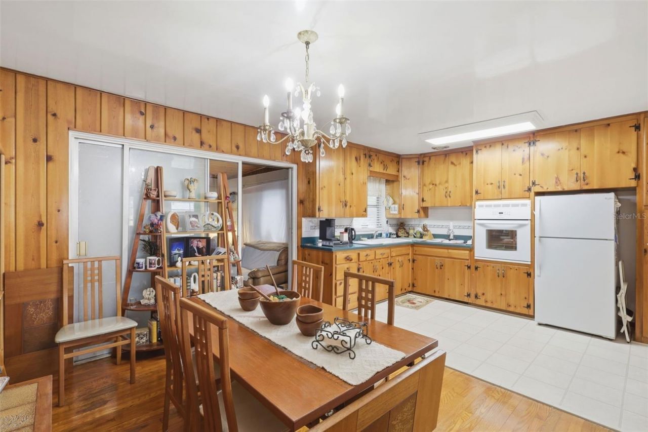 1410 Talton Avenue , Deland, FL 32720 Photo