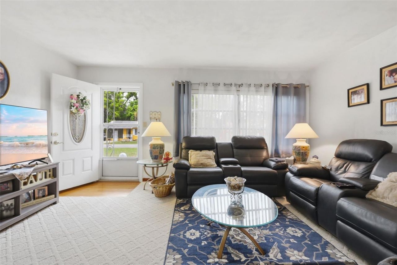 1410 Talton Avenue , Deland, FL 32720 Photo