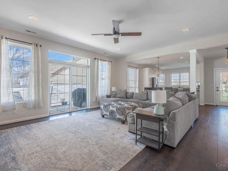 11777 Cedarcreek Drive, Forest Park, OH 45420 Photo 11