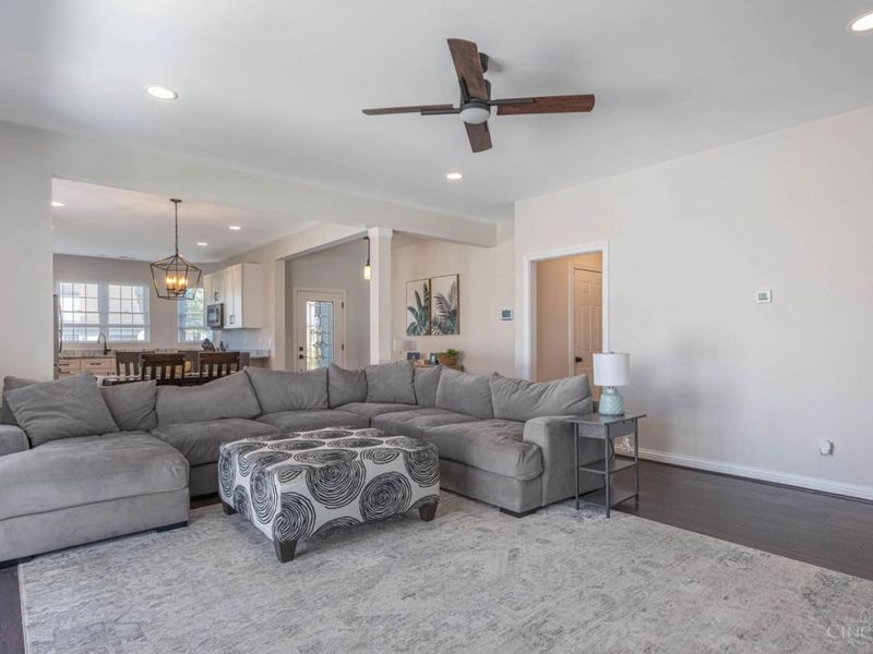 11777 Cedarcreek Drive, Forest Park, OH 45420 Photo 12