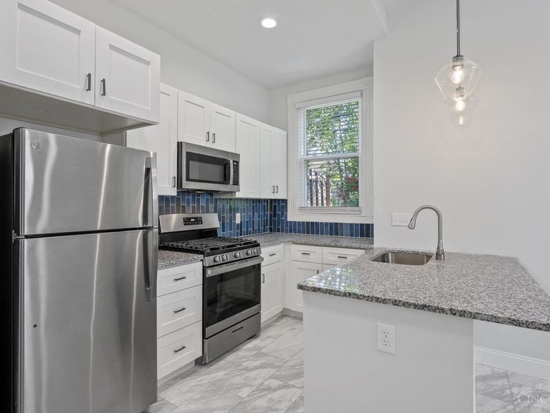 2232 Kemper Lane, Cincinnati, OH 45206 Photo 44