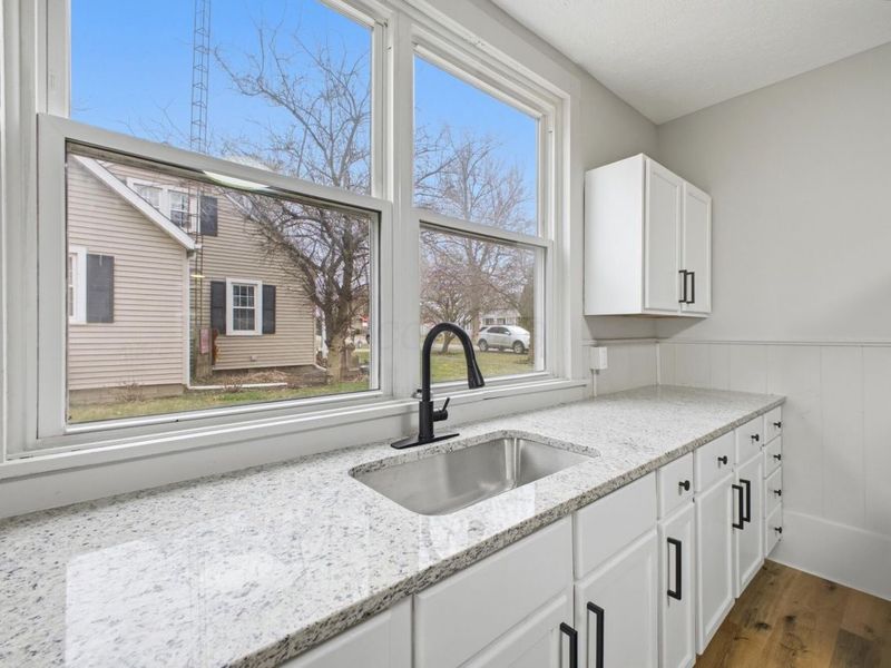 327 N High Street, Caledonia, OH 43314 Photo 10