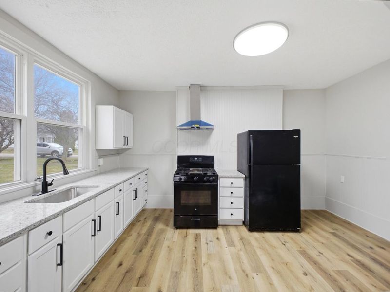 327 N High Street, Caledonia, OH 43314 Photo 11