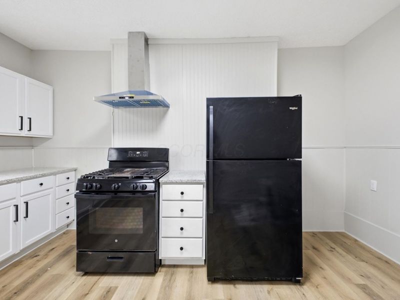 327 N High Street, Caledonia, OH 43314 Photo 12