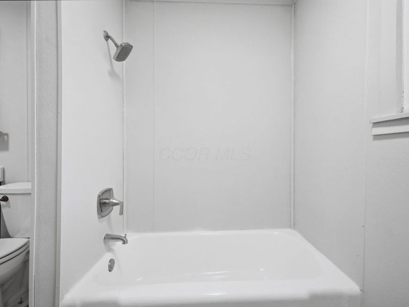 327 N High Street, Caledonia, OH 43314 Photo 16