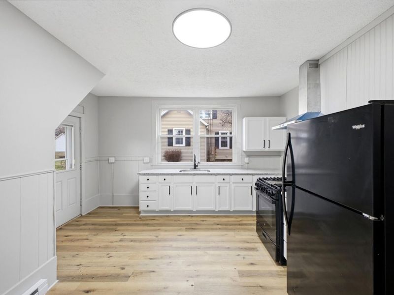 327 N High Street, Caledonia, OH 43314 Photo 7