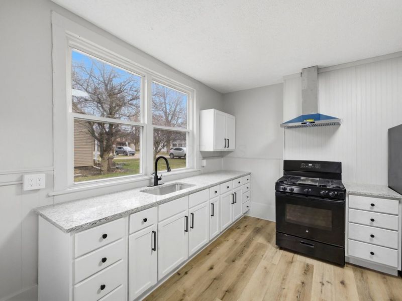 327 N High Street, Caledonia, OH 43314 Photo 9