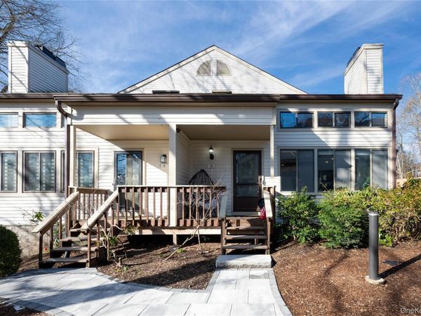 8 Fawn Ridge , Unit 8, Millwood, NY 10546