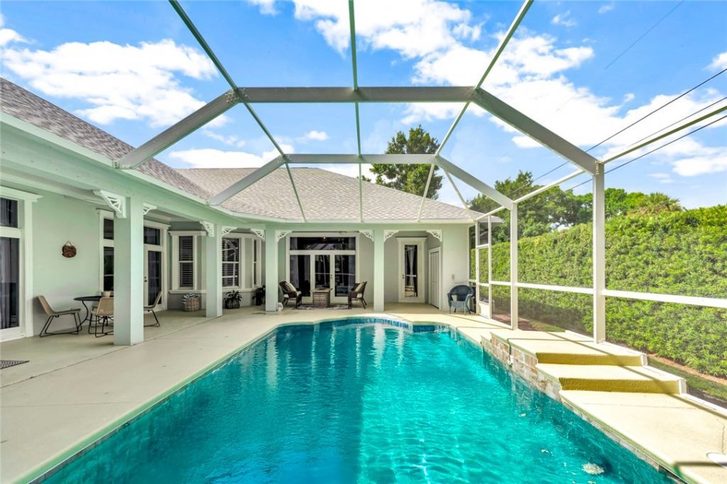 105 38th Court, Vero Beach, FL 32968 Photo