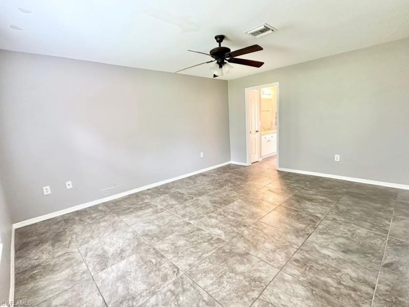 2453 NW 8th Ter , Cape Coral, FL 33993 Photo