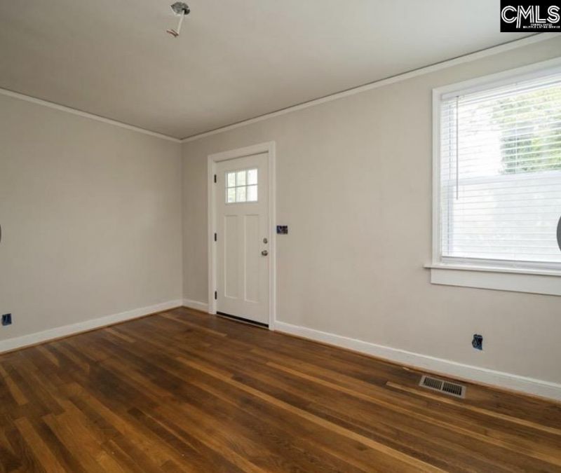 114 Kilbourne Road  Photo 8