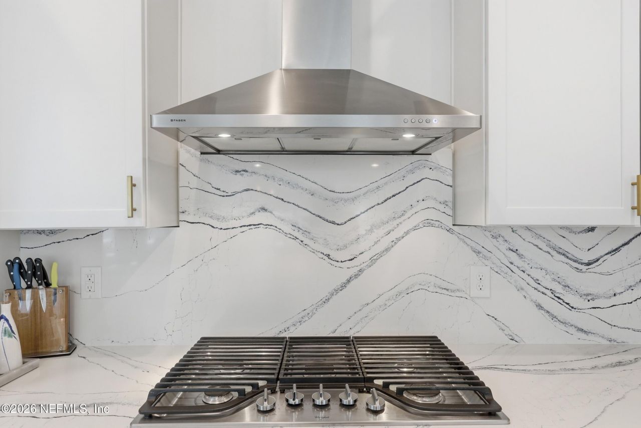 2041 Waterway Island Lane, Jacksonville Beach, FL 32250 Photo