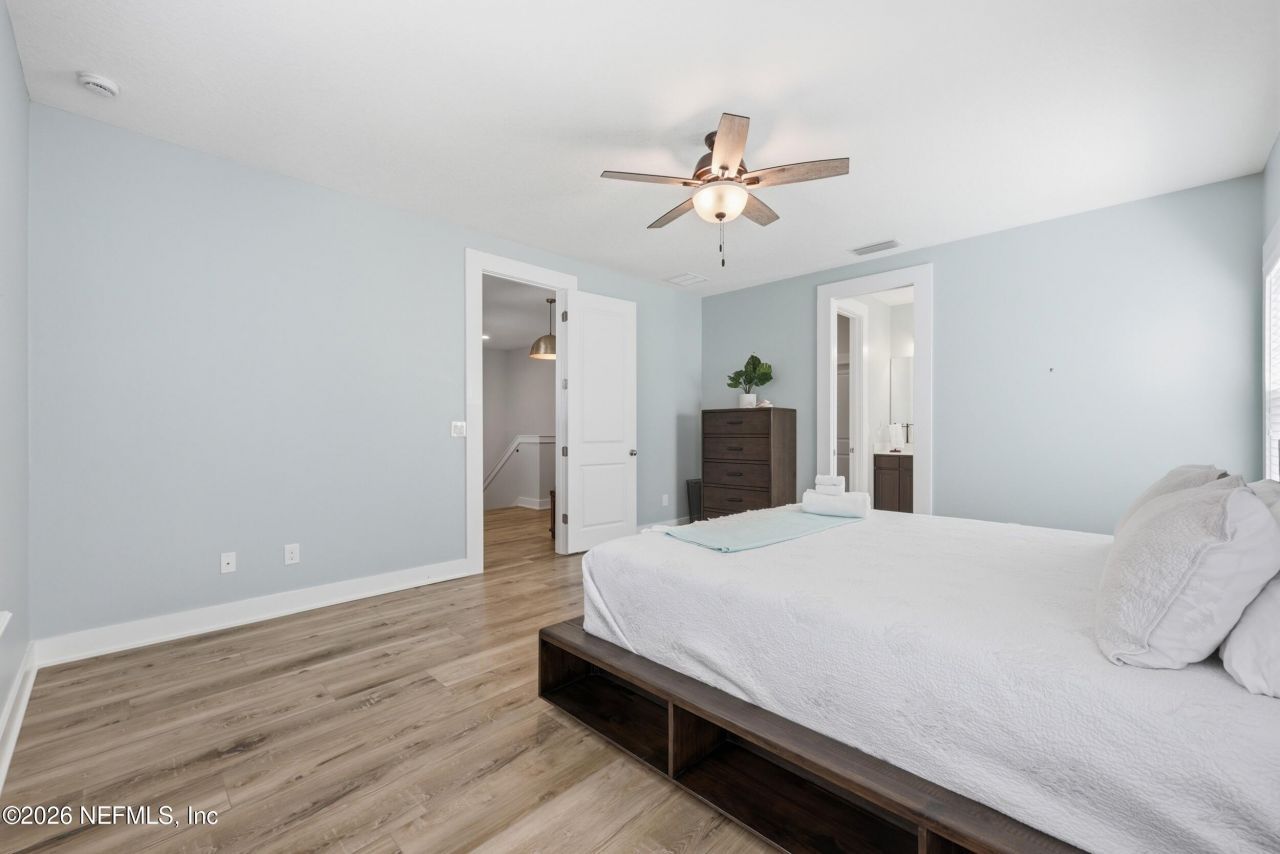 2041 Waterway Island Lane, Jacksonville Beach, FL 32250 Photo