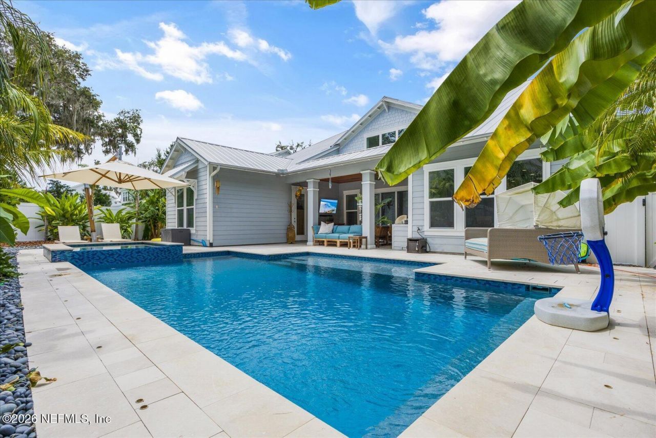 2041 Waterway Island Lane, Jacksonville Beach, FL 32250 Photo