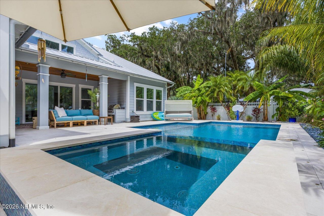 2041 Waterway Island Lane, Jacksonville Beach, FL 32250 Photo