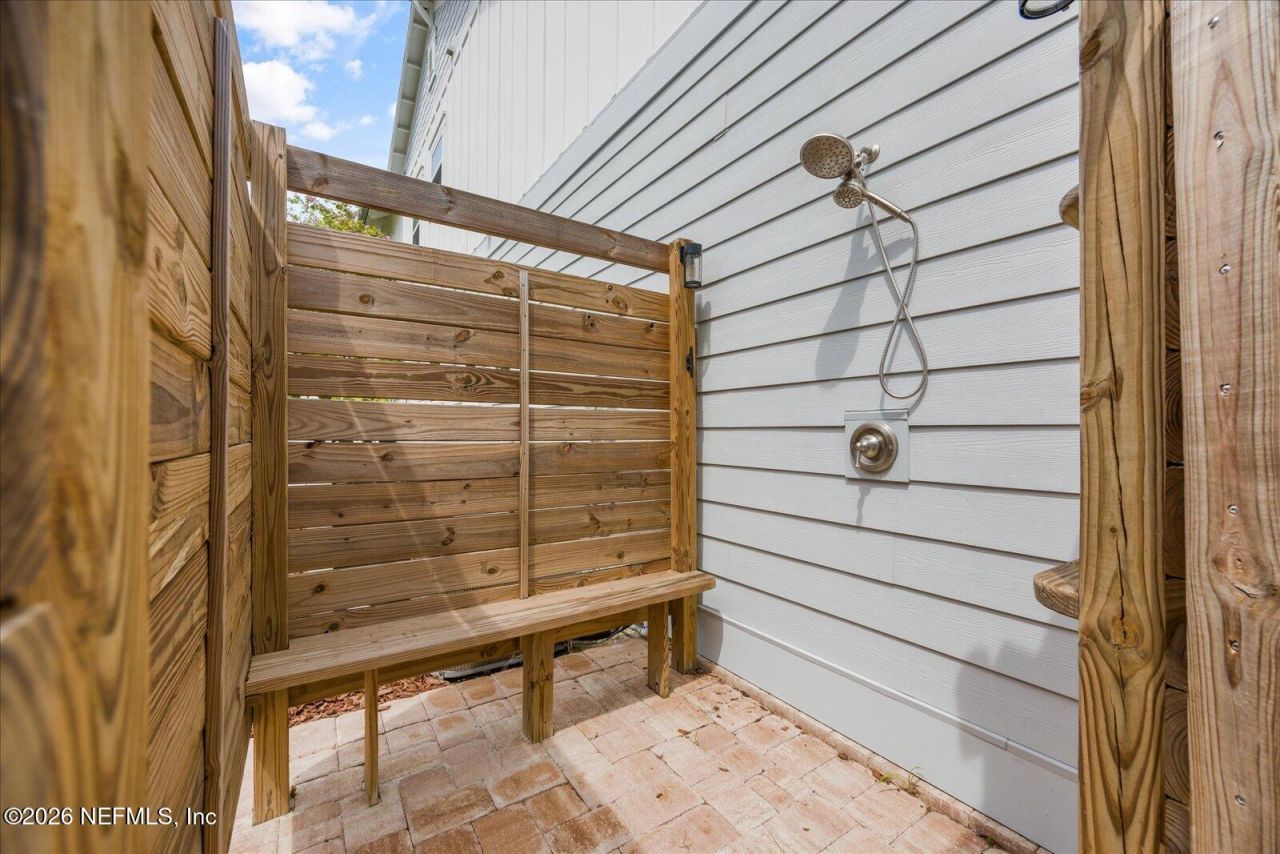 2041 Waterway Island Lane, Jacksonville Beach, FL 32250 Photo