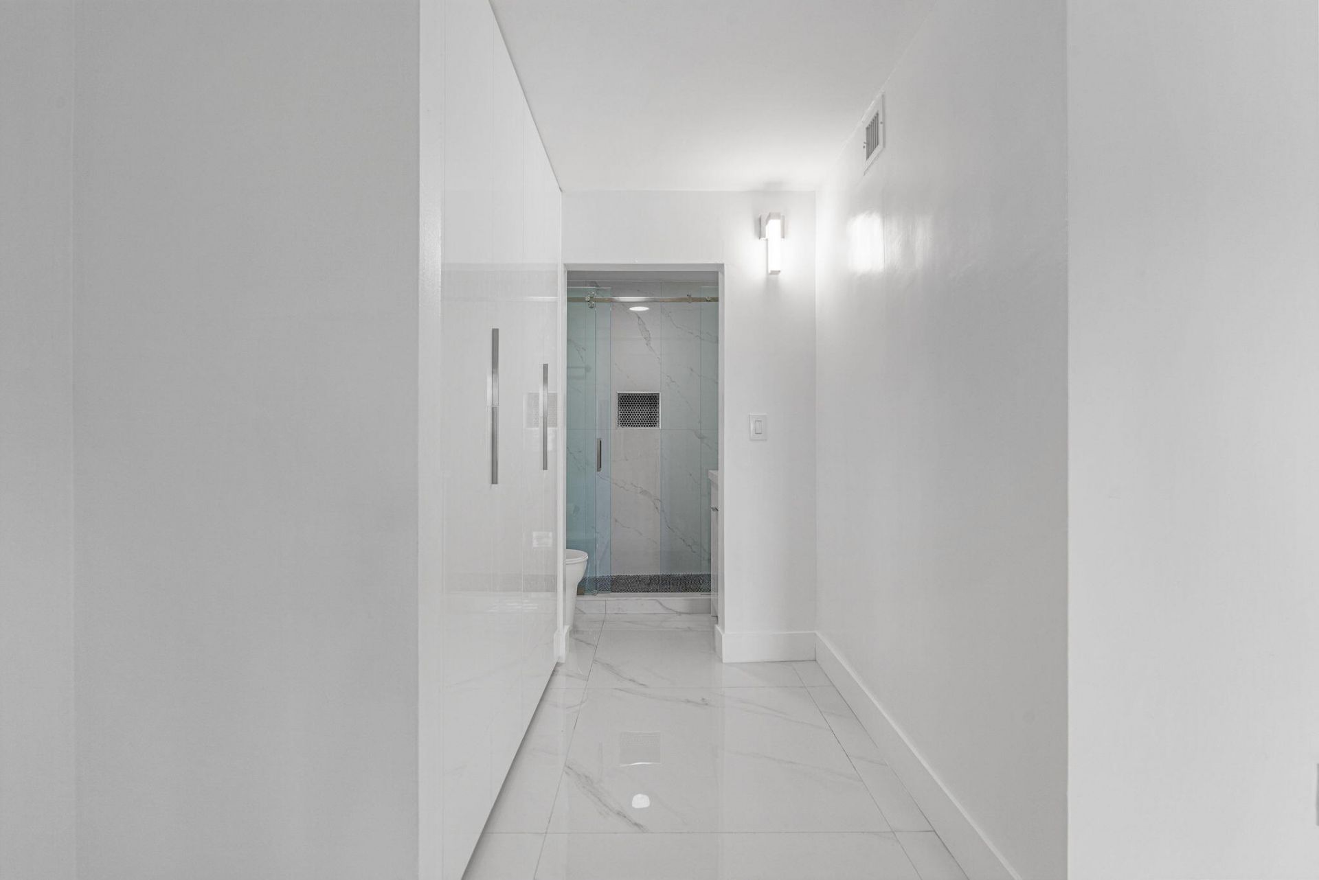 510 W Park Drive, Unit 104-3, Miami, FL 33172 Photo