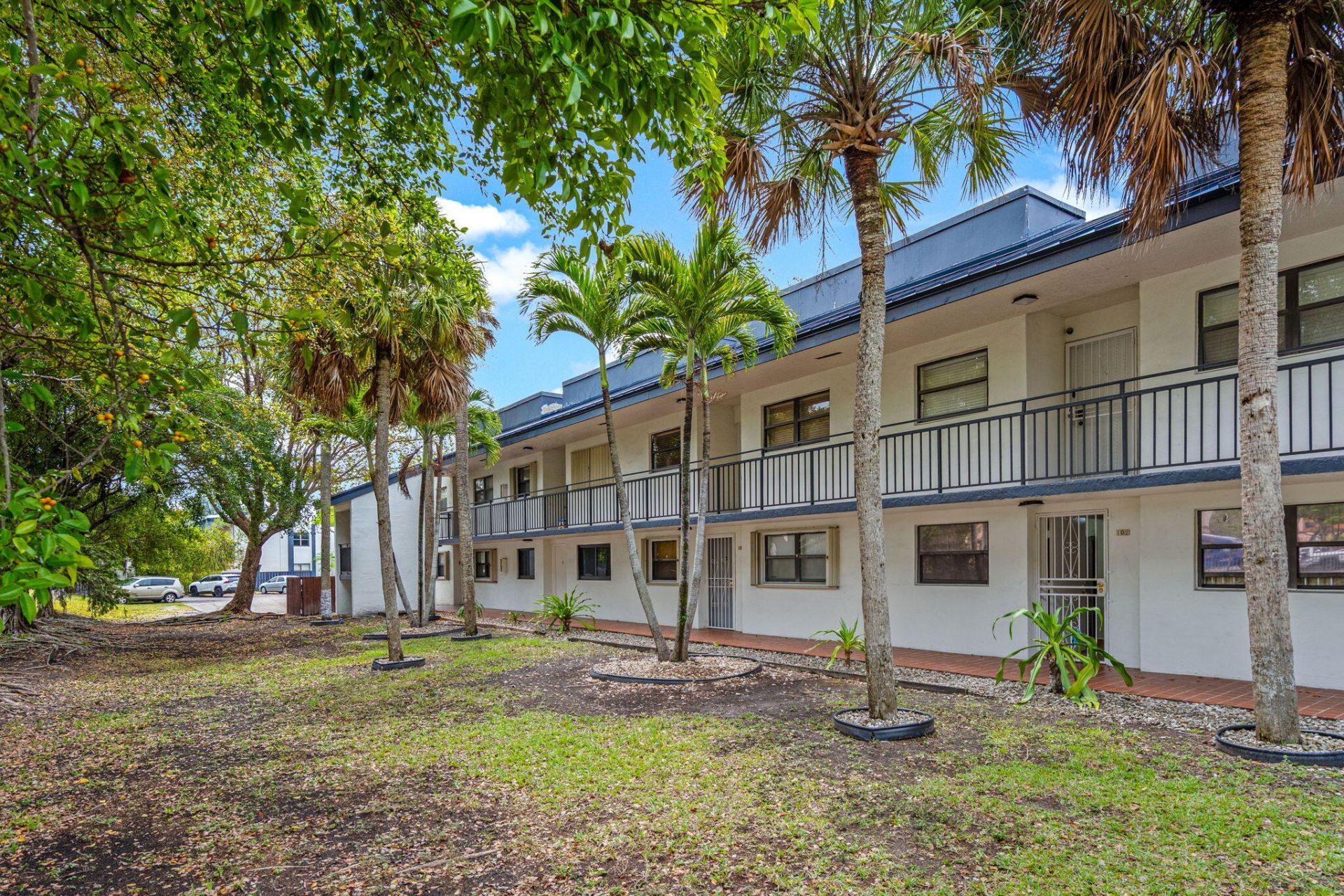 510 W Park Drive, Unit 104-3, Miami, FL 33172 Photo