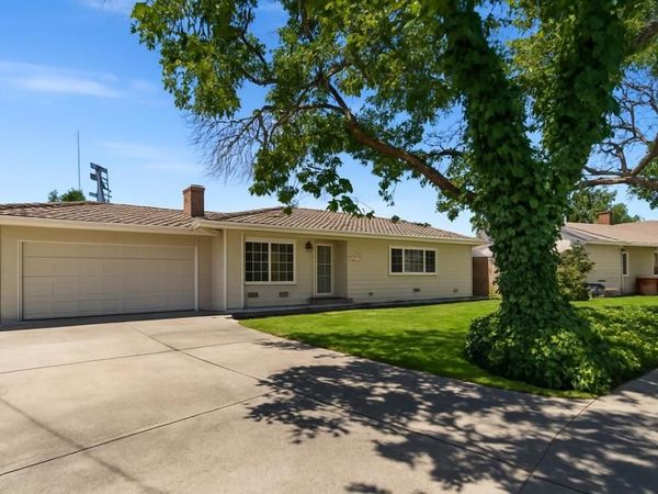 190 W Mckenzie Avenue, Stockton, CA 95204