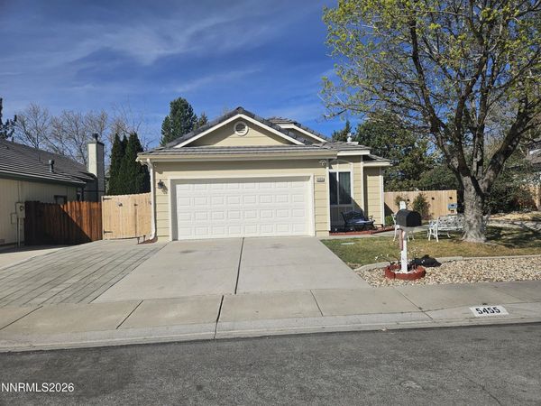 5455 Santa Barbara Avenue, Sparks, NV 89436