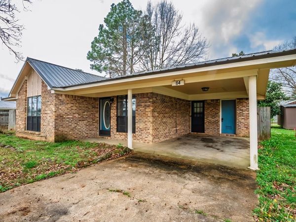 114 Williams Street, Bruce, MS 38915