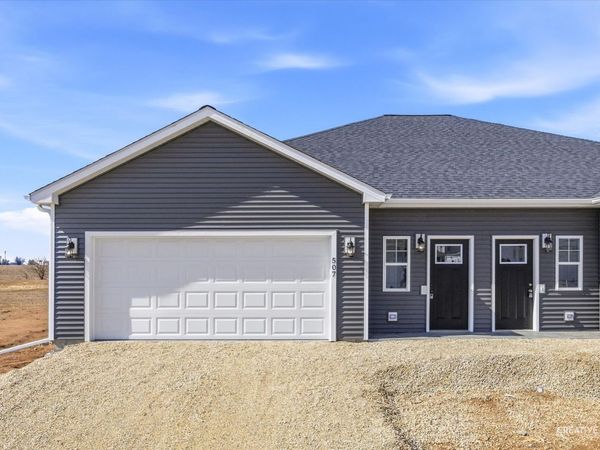 513 S Preston Street , Cortland, IL 60112