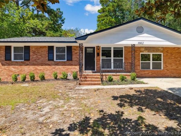 1002 Fleetwood Drive, Fayetteville, NC 28305