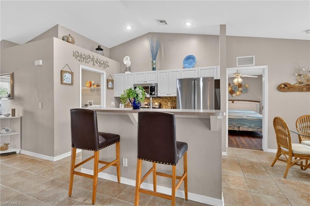 2707 NE 5th Ave, Cape Coral, FL 33909 Photo