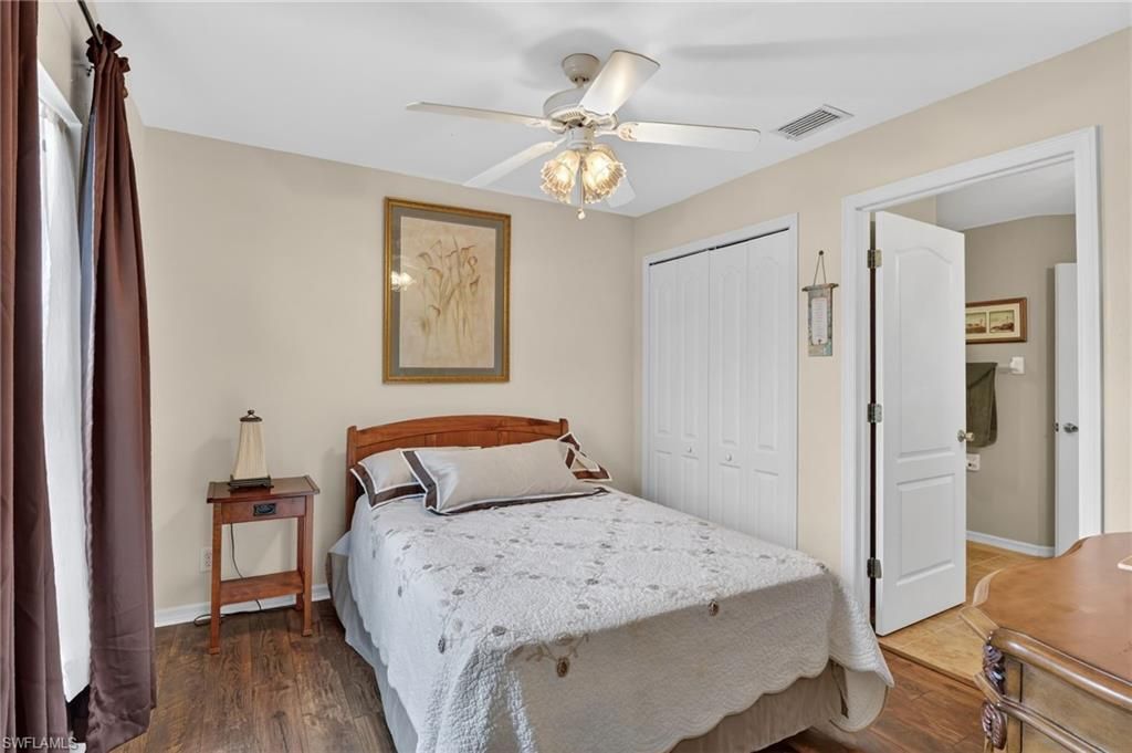 2707 NE 5th Ave , Cape Coral, FL 33909 Photo