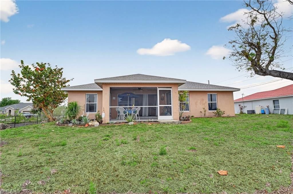 2707 NE 5th Ave , Cape Coral, FL 33909 Photo