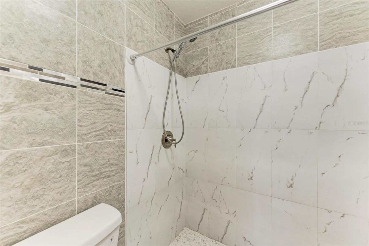 4477 Sandner Drive , Sarasota, FL 34243 Photo