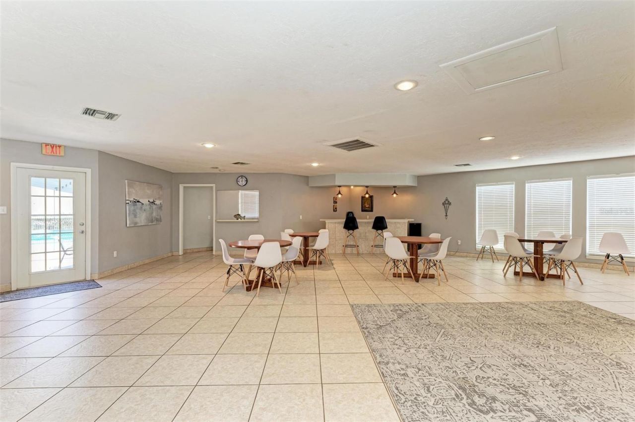 4477 Sandner Drive , Sarasota, FL 34243 Photo