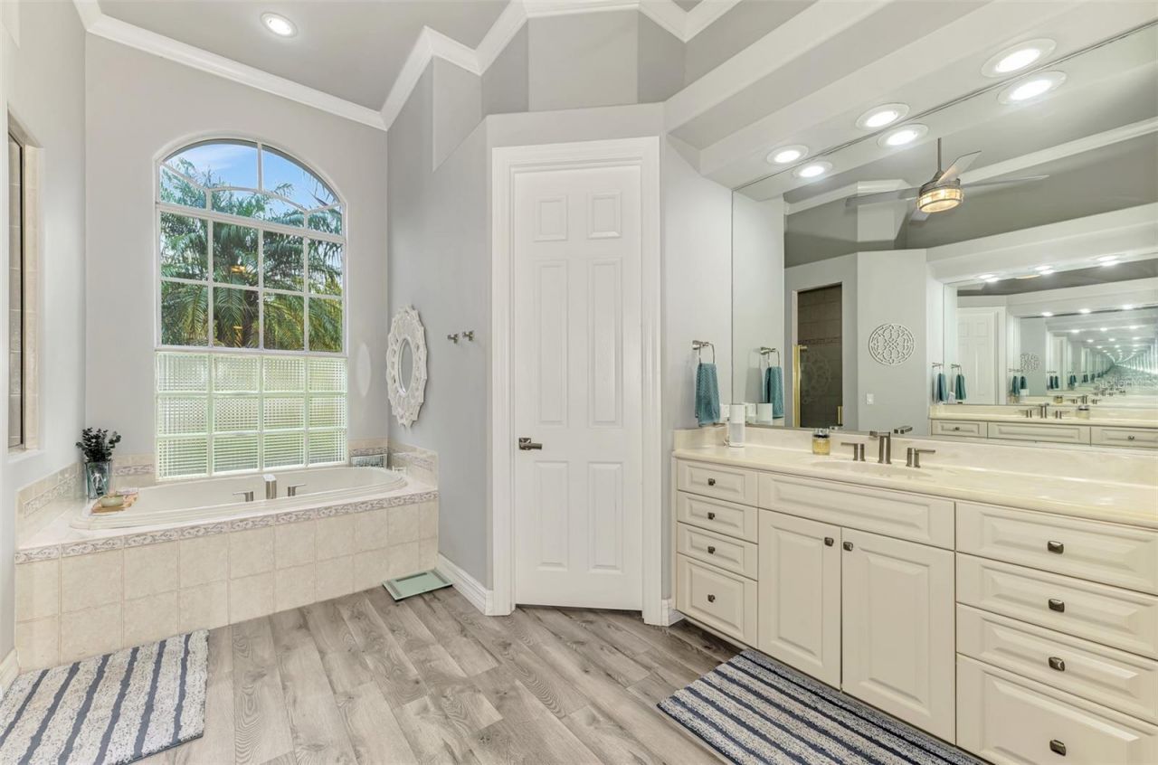 18 Saint Croix Way, Englewood, FL 34223 Photo