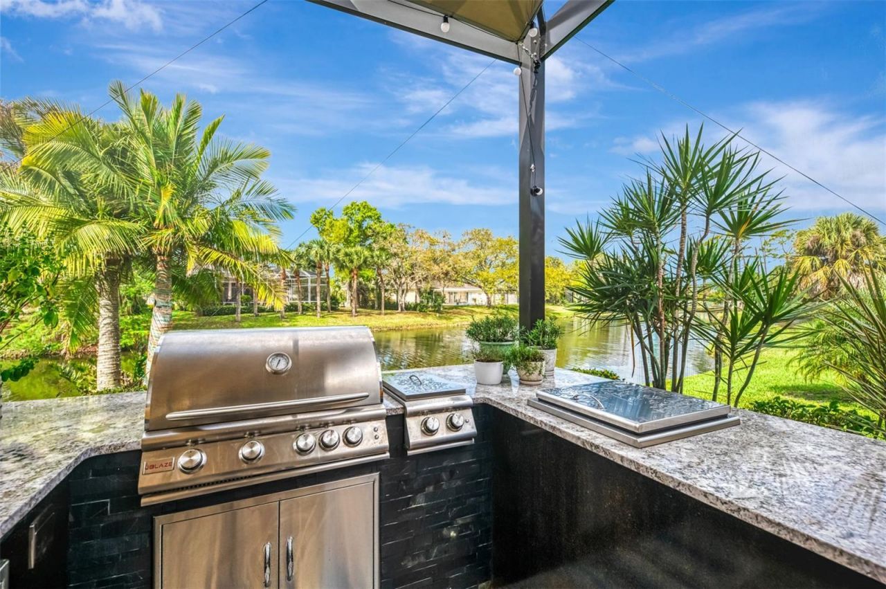 18 Saint Croix Way, Englewood, FL 34223 Photo