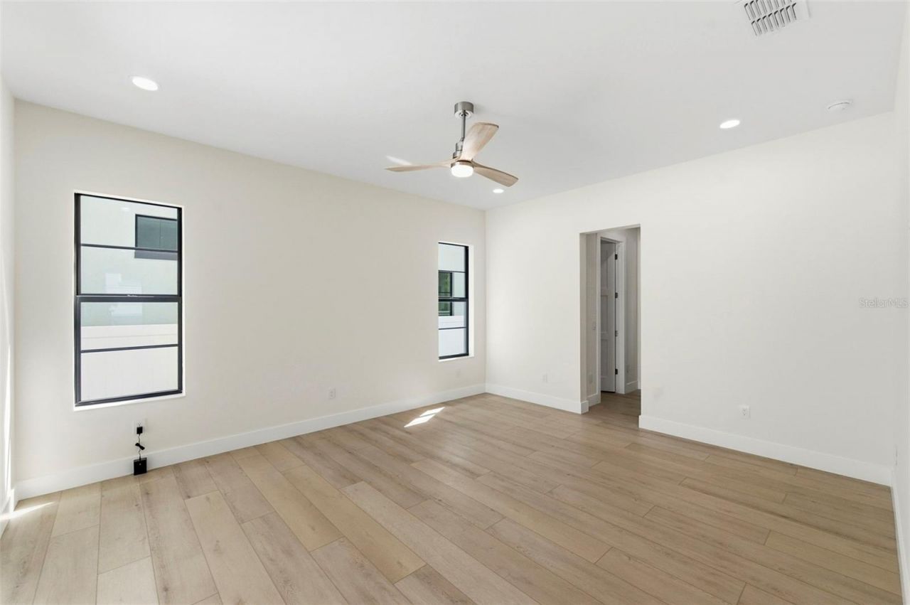 4543 26th Avenue S, Saint Petersburg, FL 33711 Photo