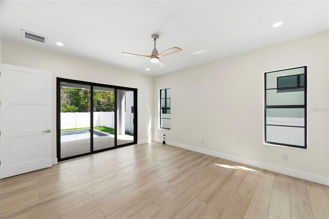 4543 26th Avenue S, Saint Petersburg, FL 33711 Photo