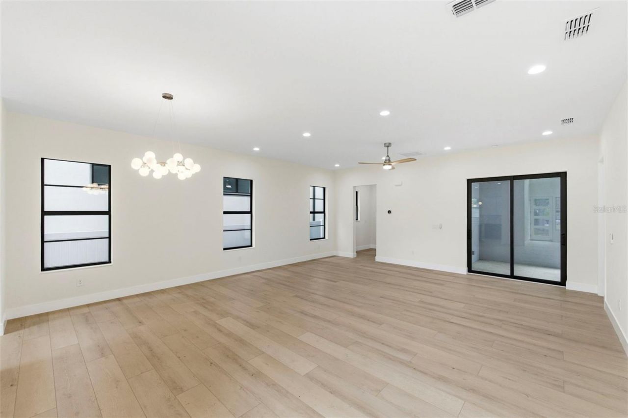 4543 26th Avenue S, Saint Petersburg, FL 33711 Photo