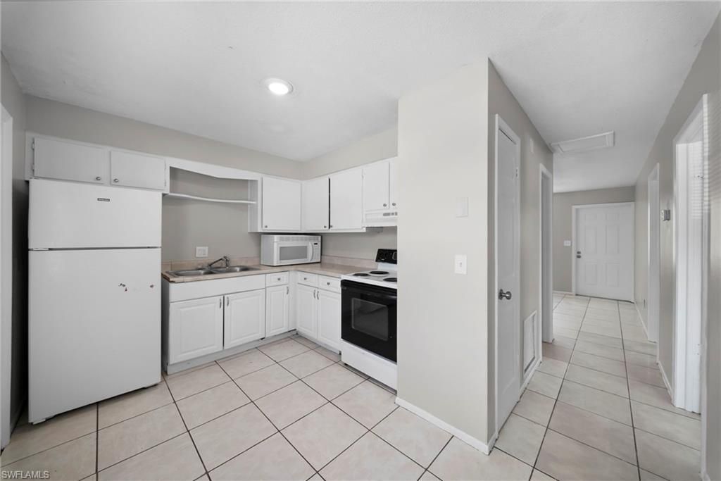 464 Carolina Ave , Unit A, Fort Myers, FL 33905 Photo