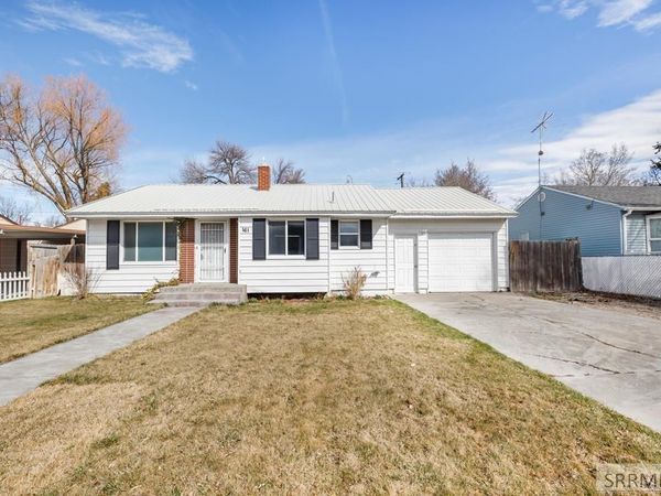 161 Beacon Drive, IDAHO FALLS, ID 83402