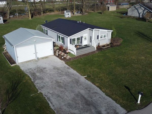 509 N Broadway St., Mentone, IN 46539